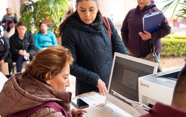 Ya esta instalada en #Tepeji, la Unidad móvil para la expedición de actas foráneas.