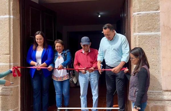 Alcalde inaugura Exposición de Arte Popular de Tula.