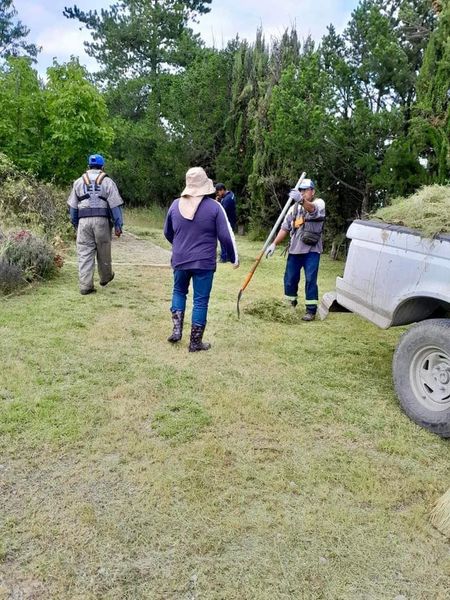 Caamtroh realiza labores de mantenimiento y limpieza en diversos puntos del municipio