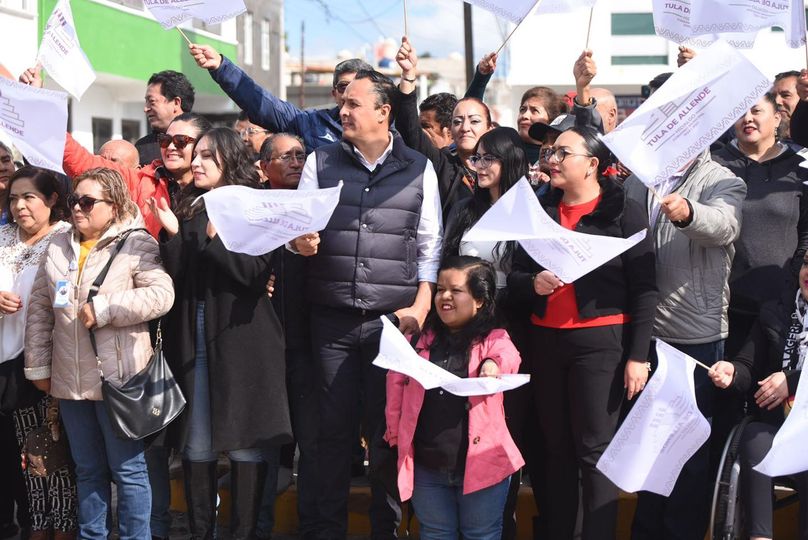 Inicia bacheo con concreto asfáltico en la Colonia El Salitre