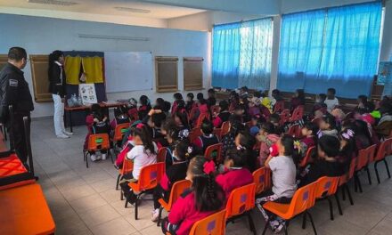 Continúan actividades preventivas en centros educativos de Atotonilco de Tula