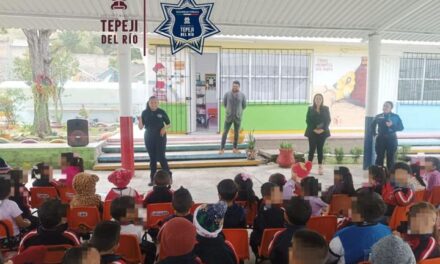 La Dirección de Prevención del delito asistió al Preescolar Primero de mayo de la colonia San Mateo.