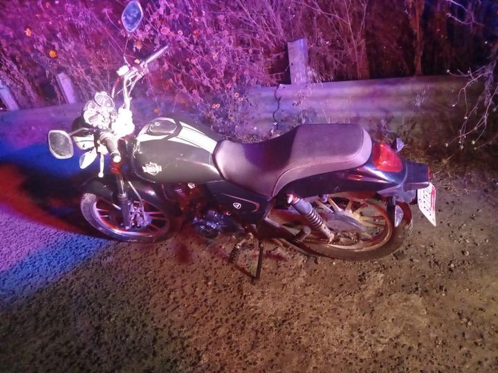 Recuperan motocicleta con reporte de robo durante operativo en Atotonico de Tula