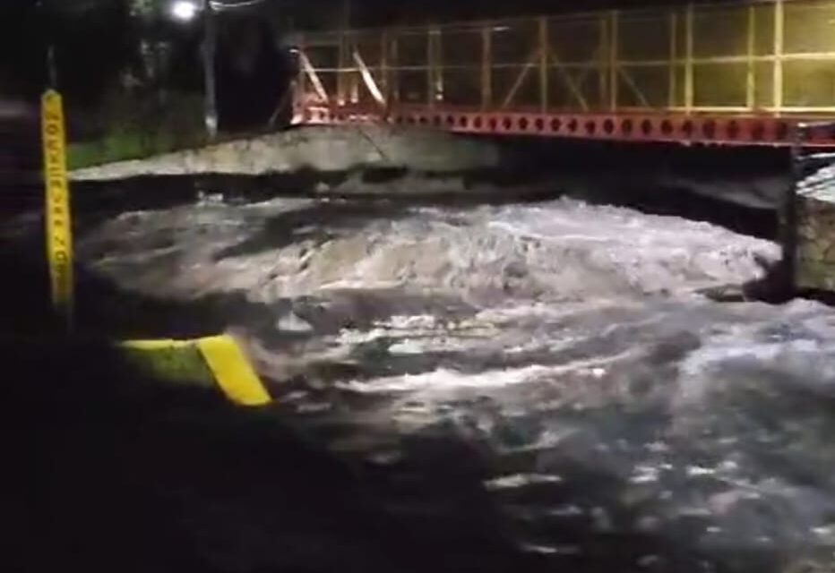 Lá Unidad Municipal de Proteccion civil y Bomberos Tepeji del Río informa: