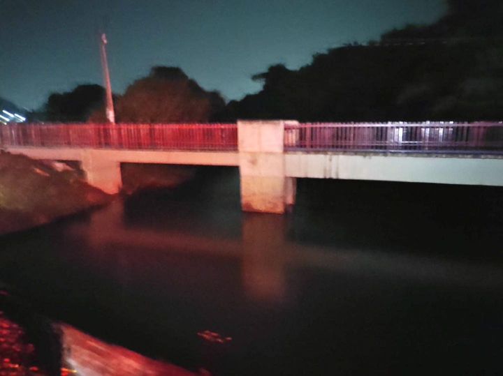 Protección Civil y Bomberos #TepejiDelRío, continúa con las labores de monitoreo de los ríos del municipio