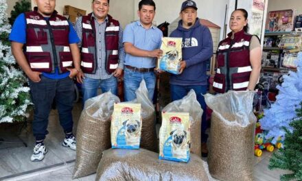 Gobierno de Tepeji del Río recibe donación de croquetas