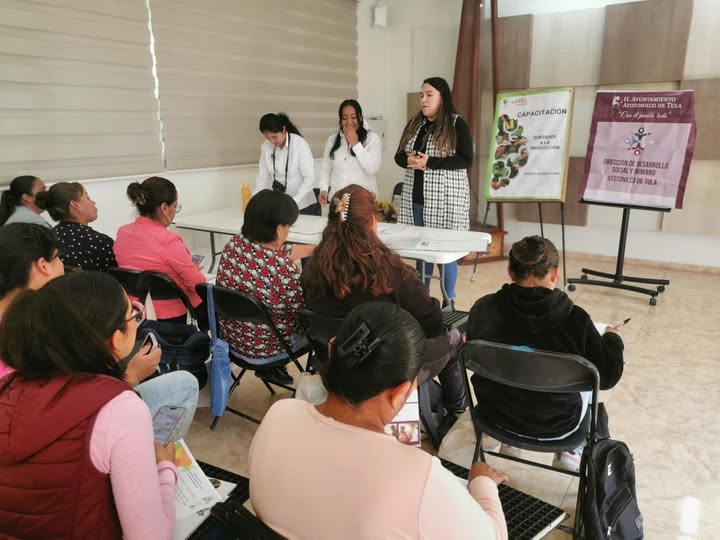 Capacitan a mujeres del programa “Huertos Familiares 2024” en #AtotonilcoDeTula