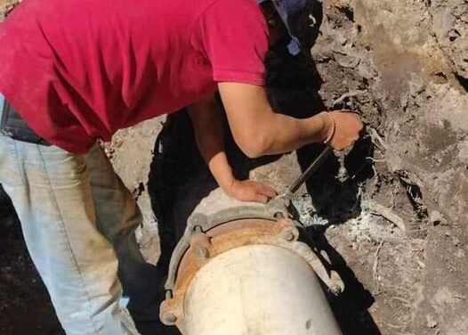 Caamtroh repara fuga en línea de conducción registrada en Santa María Quelites