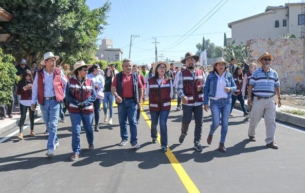 Inauguran pavimentación asfáltica de la calle 16 de Enero de la comunidad de Cañada.