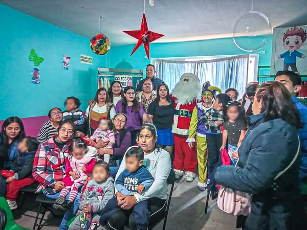 Exitosa presentación de cuentacuentos en la localidad de El Refugio