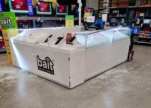 Roban celulares de Bodega Aurrera en Atotonilco de Tula
