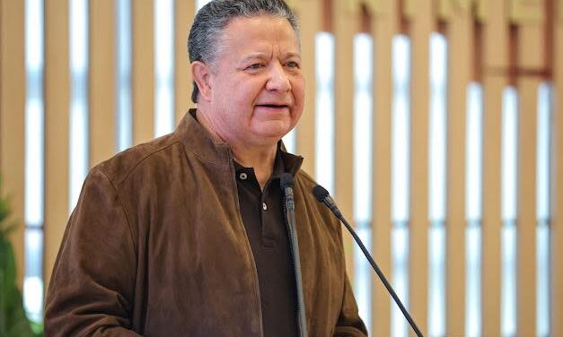 Confía Julio Menchaca en pronta solución del conflicto en la Cooperativa Cruz Azul