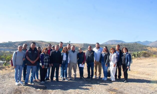 Tepeji entrega formalmente predio a la SEPH para la construcción de oficinas de supervisión escolar