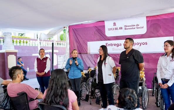 Entrega de 19 sillas de ruedas en Tepeji: un paso firme hacia la inclusión y el bienestar