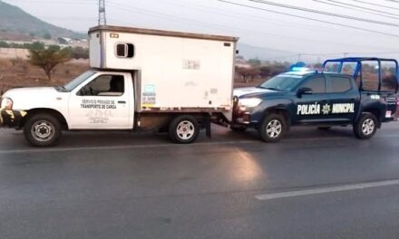 Sujeto realiza detonaciones contra policías tras robo de vehículo de carga y es detenido en Atotonilco de Tula