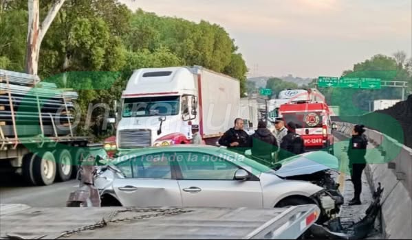 PC Tepeji atiende accidente carretero en la México Querétaro