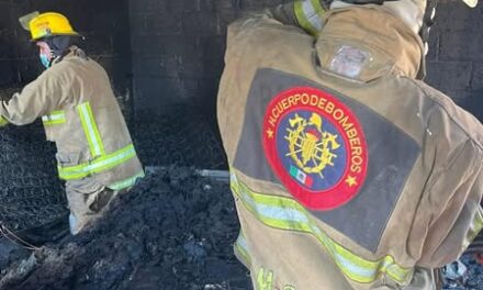 PC Tepeji sofoca incendio en una vivienda de Santa Ana Azcapotzaltongo