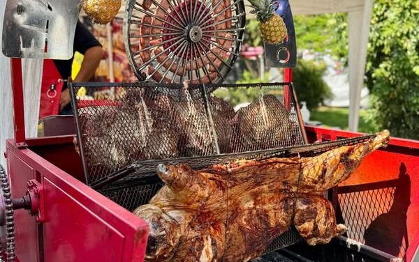 Variedad y sabor en el Festival del Asado y la Cerveza en Tula de Allende.