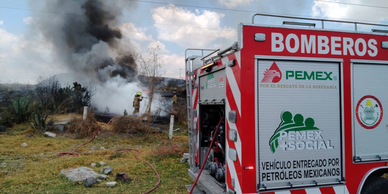 ACTÚAN CORPORACIONES DE EMERGENCIA ANTE INCENDIO EN PARQUE INDUSTRIAL DE TEPEJI DEL RÍO