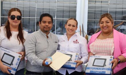 Liderazgo con compromiso que fortalece la educación en Tepeji del Río