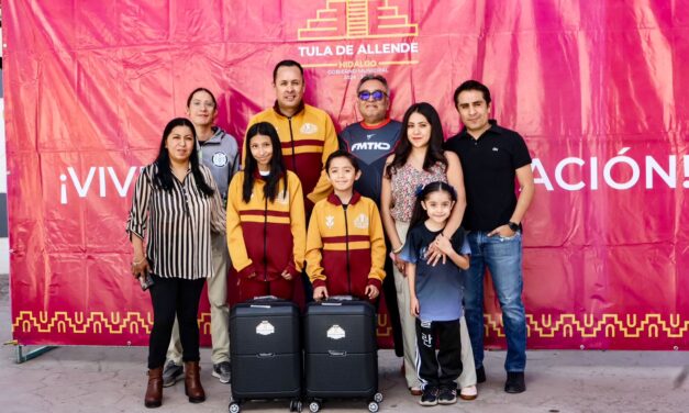 Cristhian Martínez entrega apoyos a jóvenes atletas para potenciar su desarrollo deportivo en las Olimpiadas Nacionales
