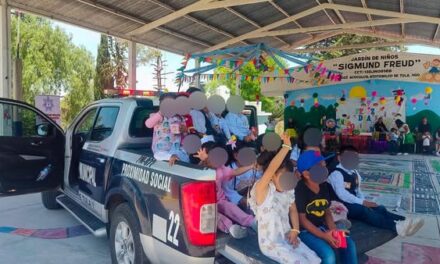 Policía Municipal celebra el Día de la Niñez con juegos, sonrisas y prevención en escuelas de Atotonilco de Tula