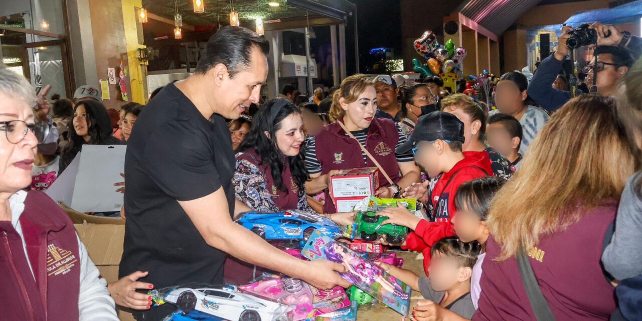 El Gobierno Municipal de Tula de Allende celebra a la niñez con un gran show y entrega más de 4 mil juguetes