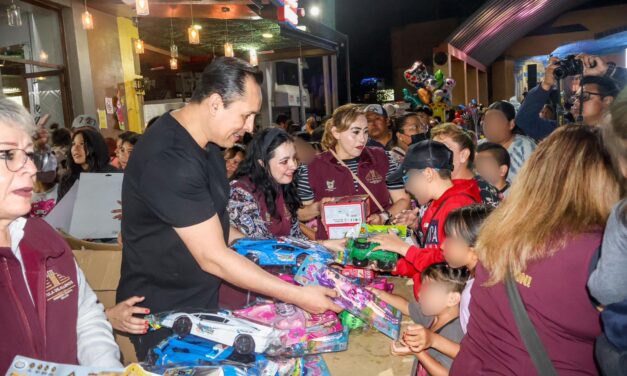El Gobierno Municipal de Tula de Allende celebra a la niñez con un gran show y entrega más de 4 mil juguetes