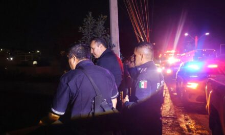 Esta noche el presidente municipal Cristhian Martínez, realizó un recorrido como medida preventiva en puntos claves del Río Tula