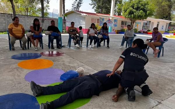 Continúan capacitaciones en centros educativos de Tepeji, en materia de Primeros Auxilios