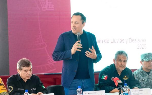 Con la presencia de los tres órdenes de gobierno este jueves se presentó en Tula de Allende, el plan especial contra inundaciones y deslaves.