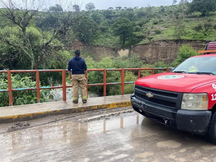La Unidad Municipal de Protección Civil y Bomberos Tepeji del Río informa: