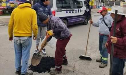 Arranca bacheo en Avenida Melchor Ocampo