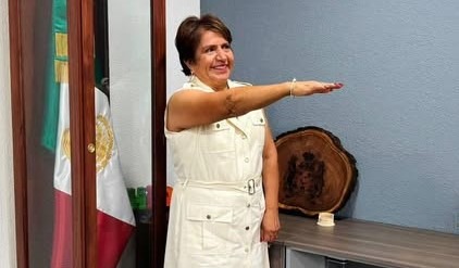 Alcalde toma protesta a la Síndica Jurídica de Tula de Allende