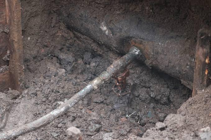 Se registra fuga de gas durante labores de mantenimiento en ductos de Pemex