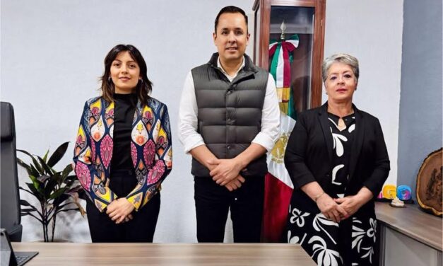 Aldalde presenta a la nueva directora general del DIF Municipal de Tula de Allende