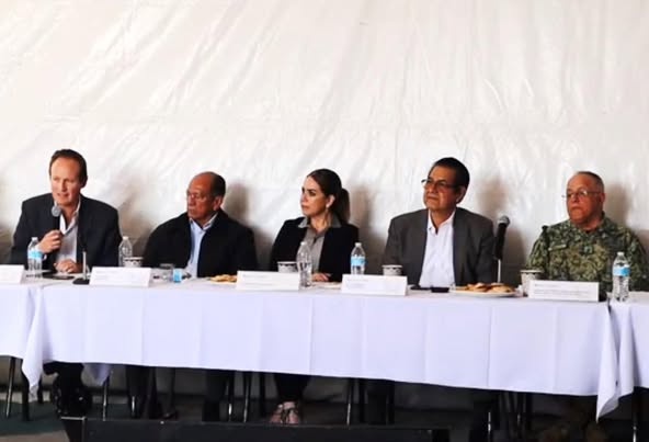 Suman esfuerzos para reforzar la seguridad en la autopista #ArcoNorte