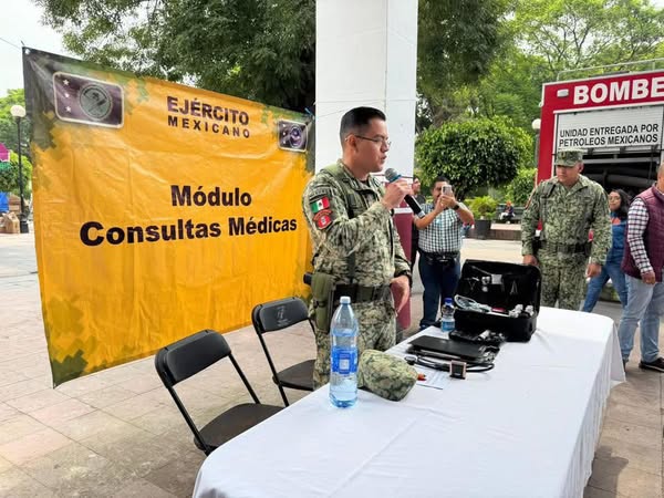 Aún estás a tiempo de aprovechar los diferentes módulos del Ejército Mexicano instalados en el teatro al aire libre