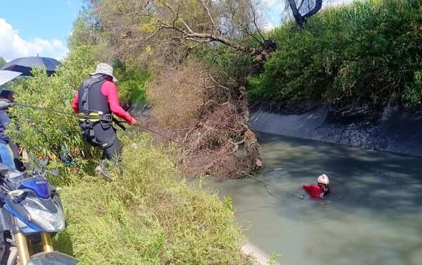 Localizan el cuerpo del menor que cayó al canal en Tezontepec de Aldama
