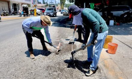 El Gobierno Municipal de Tula de Allende inicia trabajos de bacheo en la zona de San Marcos para mejorar la movilidad