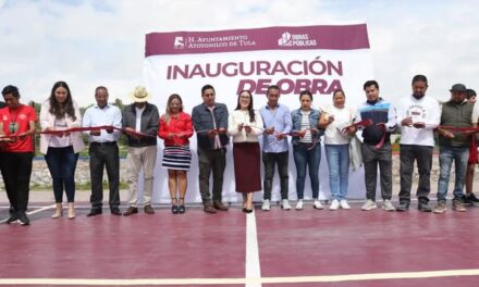 Yocelyn Tovar inaugura rehabilitación de la cancha de usos múltiples de La Cañada