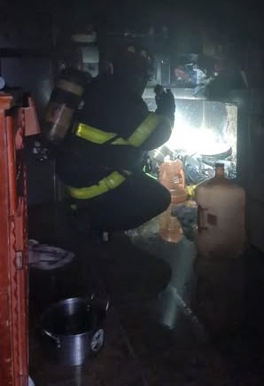 Bomberos Tula atienden incendio residencial en Monte Alegre