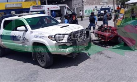 Personal de Protección Civil y policías municipales de #AtotonilcoDeTula atendieron un accidente sobre la vía férrea