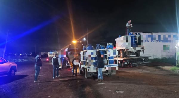 EN CATEO FGR ASEGURA MÁS DE TRES MIL LITROS DE GAS L.P. EN HIDALGO