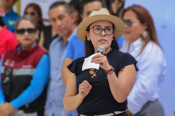 En Atotonilco de Tula la transformación llega a Progreso con nueva pavimentación hidráulica