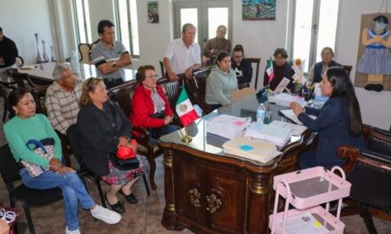 𝗘𝘀𝗰𝘂𝗰𝗵𝗮𝗿 𝗽𝗮𝗿𝗮 𝘁𝗿𝗮𝗻𝘀𝗳𝗼𝗿𝗺𝗮𝗿: 𝙪𝙣 𝙜𝙤𝙗𝙞𝙚𝙧𝙣𝙤 𝙘𝙚𝙧𝙘𝙖𝙣𝙤 𝙖𝙡 𝙥𝙪𝙚𝙗𝙡𝙤.