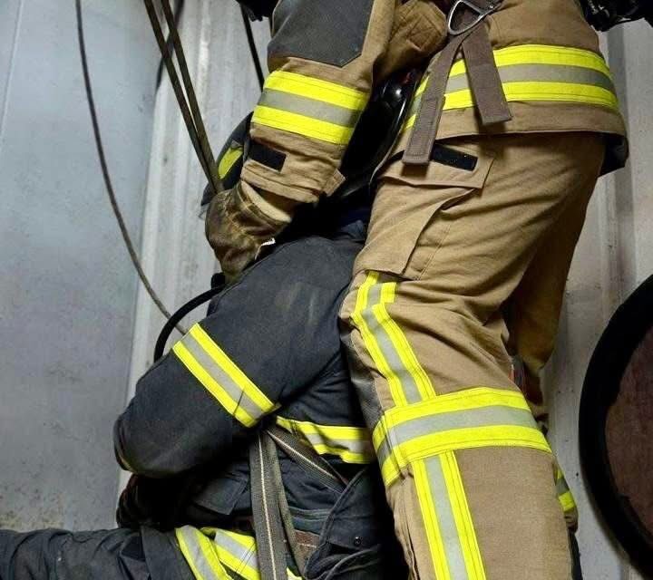 Bomberos de Tepeji participan en el curso Rapid Intervention Team