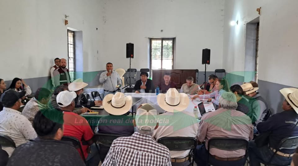 Se reúnen autoridades con representantes de los pueblos ribereños a la Presa Endhó