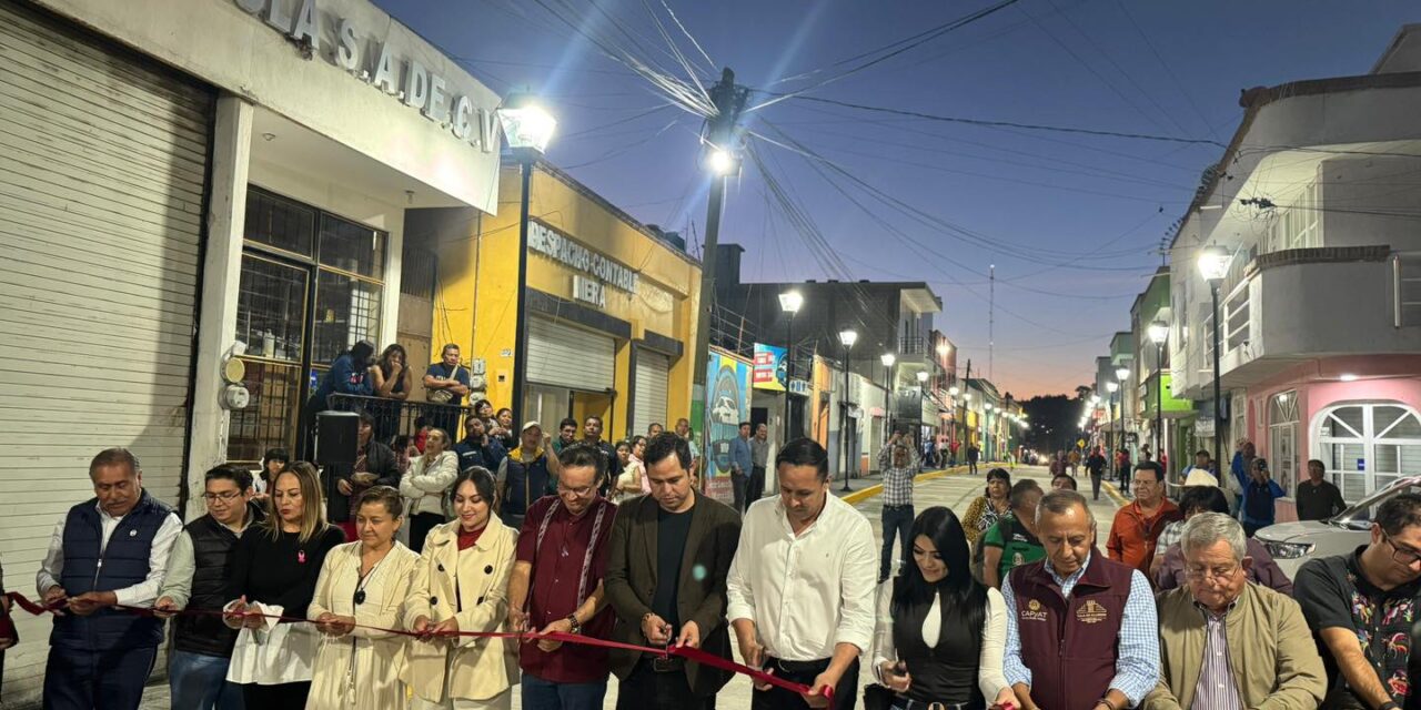Inaugura el presidente Cristhian Martínez la calle Moctezuma y Heroico Colegio Militar, una obra que transforma el corazón de Tula