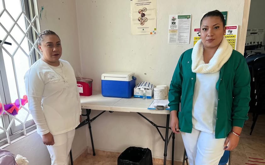 Cuida tu salud, acude hoy a la presidencia de Atotonilco y vacúnate